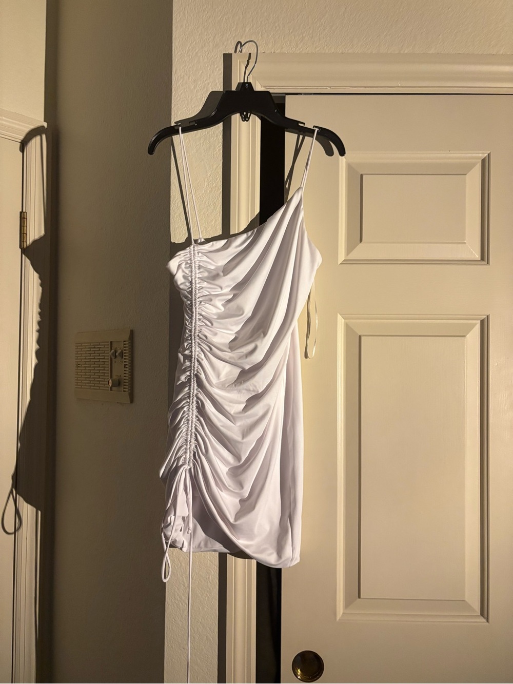 American Threads White One-Shoulder Ruched Mini Dress